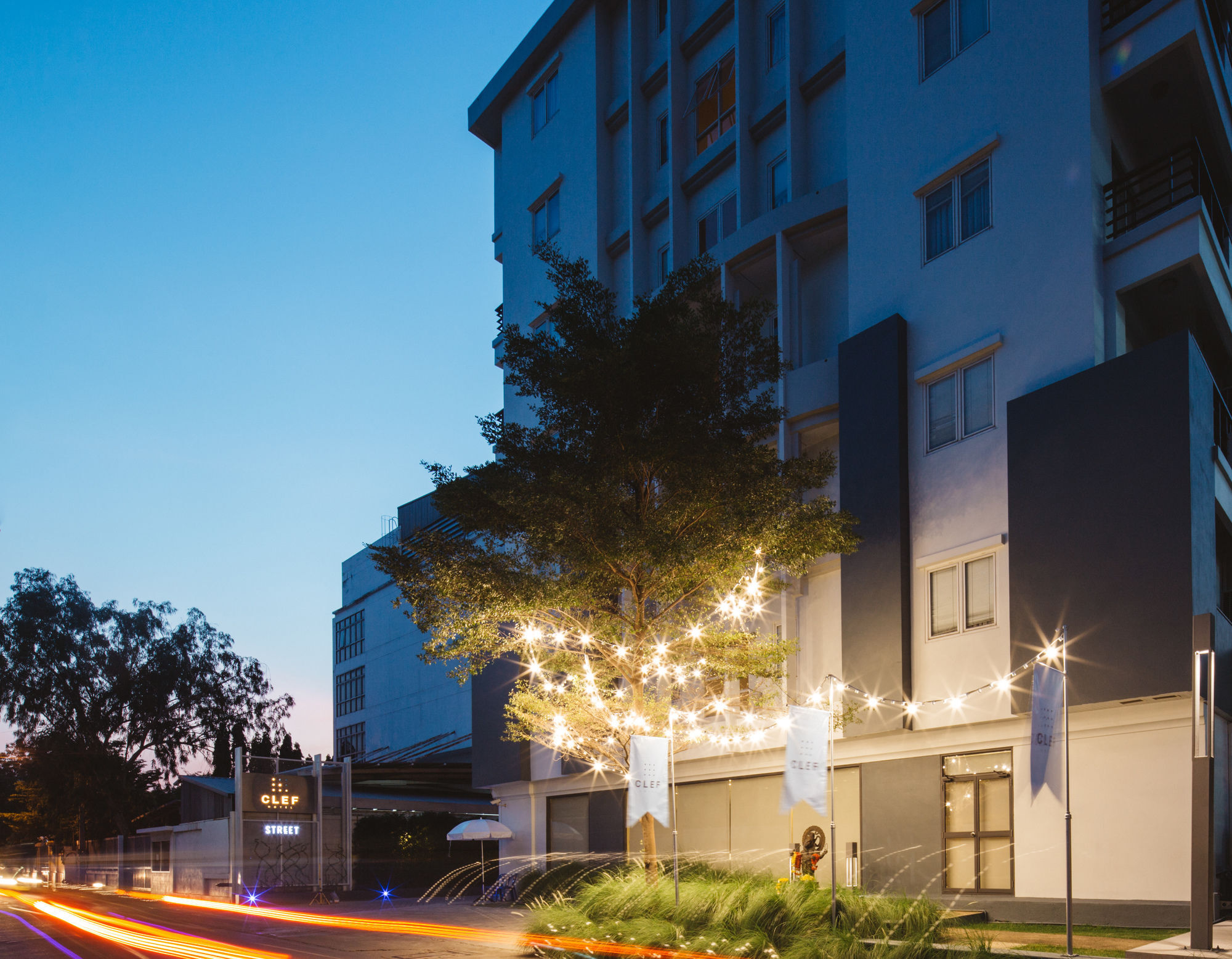 Clef Hotel - Sha Plus Bangkok Exterior photo